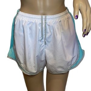 Nike Dri-Fit Tempo 2-in-1 White Gray Blue Running Athletic Shorts Sz Medium EUC